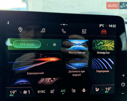 Черный Рено Megane E-Tech, объемом двигателя 0 л и пробегом 4 тыс. км за 22900 $, фото 14 на Automoto.ua