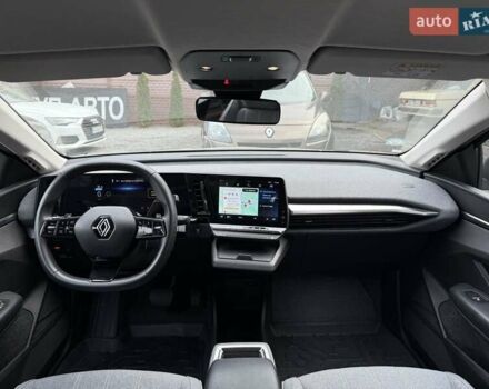 Черный Рено Megane E-Tech, объемом двигателя 0 л и пробегом 72 тыс. км за 21999 $, фото 6 на Automoto.ua
