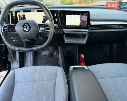 Черный Рено Megane E-Tech, объемом двигателя 0 л и пробегом 4 тыс. км за 22900 $, фото 9 на Automoto.ua