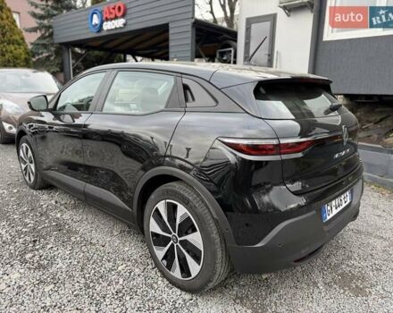 Черный Рено Megane E-Tech, объемом двигателя 0 л и пробегом 72 тыс. км за 21999 $, фото 3 на Automoto.ua