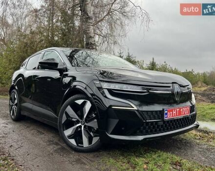 Черный Рено Megane E-Tech, объемом двигателя 0 л и пробегом 6 тыс. км за 28250 $, фото 2 на Automoto.ua