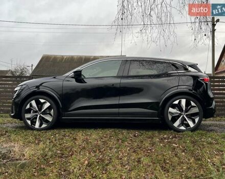 Черный Рено Megane E-Tech, объемом двигателя 0 л и пробегом 6 тыс. км за 28250 $, фото 11 на Automoto.ua