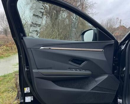 Черный Рено Megane E-Tech, объемом двигателя 0 л и пробегом 6 тыс. км за 28250 $, фото 22 на Automoto.ua