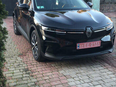 Черный Рено Megane E-Tech, объемом двигателя 0 л и пробегом 107 тыс. км за 17999 $, фото 1 на Automoto.ua