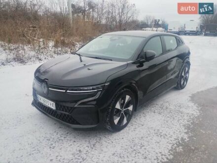 Черный Рено Megane E-Tech, объемом двигателя 0 л и пробегом 30 тыс. км за 22500 $, фото 1 на Automoto.ua