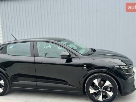 Черный Рено Megane E-Tech, объемом двигателя 0 л и пробегом 30 тыс. км за 23500 $, фото 1 на Automoto.ua