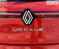 Красный Рено Megane E-Tech, объемом двигателя 0 л и пробегом 32 тыс. км за 28232 $, фото 8 на Automoto.ua