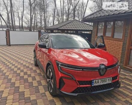 Красный Рено Megane E-Tech, объемом двигателя 0 л и пробегом 4 тыс. км за 34000 $, фото 9 на Automoto.ua