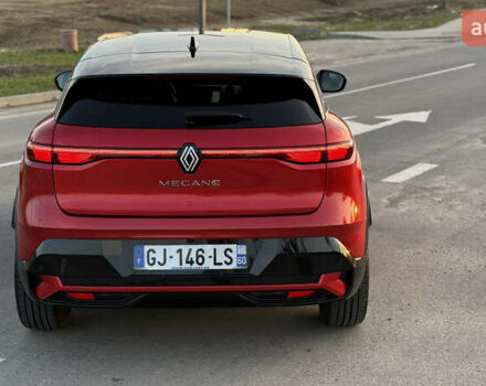 Красный Рено Megane E-Tech, объемом двигателя 0 л и пробегом 49 тыс. км за 23900 $, фото 5 на Automoto.ua