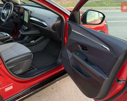 Красный Рено Megane E-Tech, объемом двигателя 0 л и пробегом 49 тыс. км за 23900 $, фото 23 на Automoto.ua