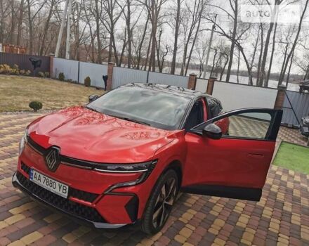 Красный Рено Megane E-Tech, объемом двигателя 0 л и пробегом 4 тыс. км за 34000 $, фото 13 на Automoto.ua