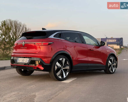 Красный Рено Megane E-Tech, объемом двигателя 0 л и пробегом 49 тыс. км за 23900 $, фото 12 на Automoto.ua
