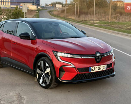 Красный Рено Megane E-Tech, объемом двигателя 0 л и пробегом 49 тыс. км за 23900 $, фото 3 на Automoto.ua