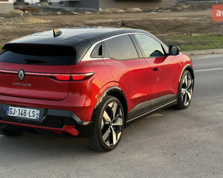 Красный Рено Megane E-Tech, объемом двигателя 0 л и пробегом 49 тыс. км за 23900 $, фото 4 на Automoto.ua