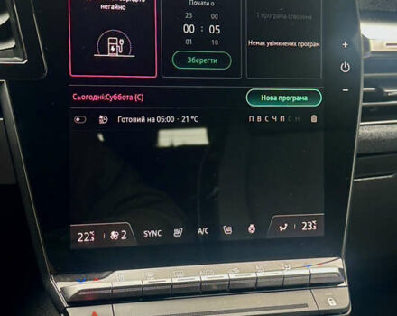 Красный Рено Megane E-Tech, объемом двигателя 0 л и пробегом 38 тыс. км за 19995 $, фото 104 на Automoto.ua