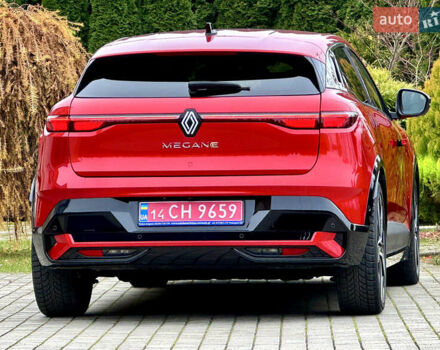 Красный Рено Megane E-Tech, объемом двигателя 0 л и пробегом 38 тыс. км за 19995 $, фото 32 на Automoto.ua