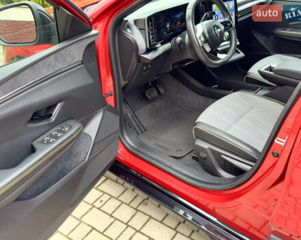Красный Рено Megane E-Tech, объемом двигателя 0 л и пробегом 38 тыс. км за 19995 $, фото 52 на Automoto.ua