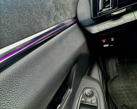 Красный Рено Megane E-Tech, объемом двигателя 0 л и пробегом 38 тыс. км за 19995 $, фото 137 на Automoto.ua