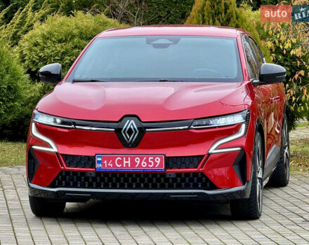 Красный Рено Megane E-Tech, объемом двигателя 0 л и пробегом 38 тыс. км за 19995 $, фото 8 на Automoto.ua