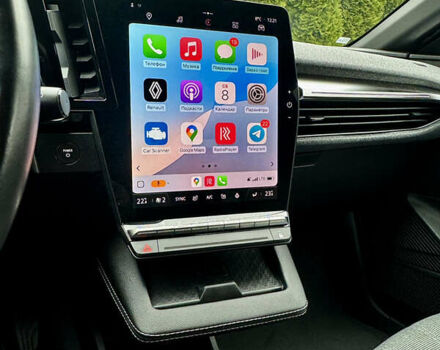 Красный Рено Megane E-Tech, объемом двигателя 0 л и пробегом 38 тыс. км за 19995 $, фото 99 на Automoto.ua