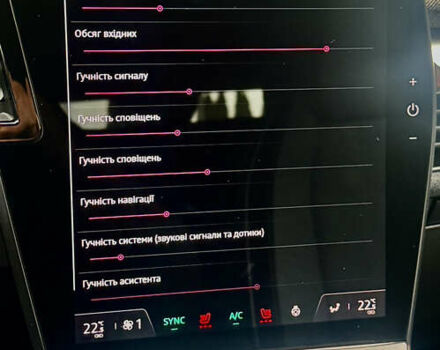 Красный Рено Megane E-Tech, объемом двигателя 0 л и пробегом 38 тыс. км за 19995 $, фото 124 на Automoto.ua