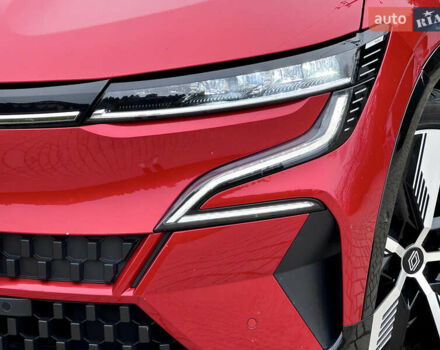 Красный Рено Megane E-Tech, объемом двигателя 0 л и пробегом 38 тыс. км за 19995 $, фото 15 на Automoto.ua