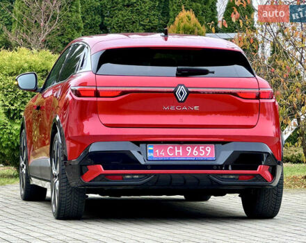 Красный Рено Megane E-Tech, объемом двигателя 0 л и пробегом 38 тыс. км за 19995 $, фото 33 на Automoto.ua