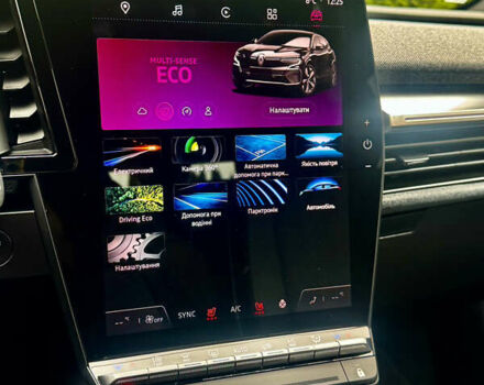 Красный Рено Megane E-Tech, объемом двигателя 0 л и пробегом 38 тыс. км за 19995 $, фото 138 на Automoto.ua