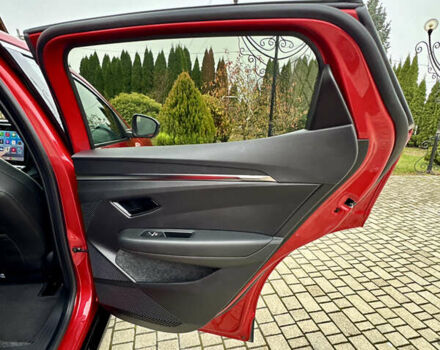 Красный Рено Megane E-Tech, объемом двигателя 0 л и пробегом 38 тыс. км за 19995 $, фото 69 на Automoto.ua