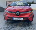 Красный Рено Megane E-Tech, объемом двигателя 0 л и пробегом 3 тыс. км за 26867 $, фото 3 на Automoto.ua