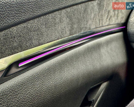 Красный Рено Megane E-Tech, объемом двигателя 0 л и пробегом 38 тыс. км за 19995 $, фото 131 на Automoto.ua