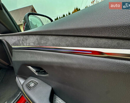 Красный Рено Megane E-Tech, объемом двигателя 0 л и пробегом 38 тыс. км за 19995 $, фото 76 на Automoto.ua