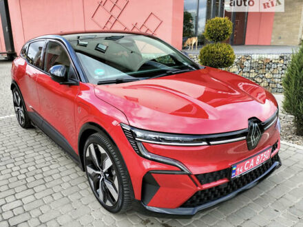 Червоний Рено Megane E-Tech, об'ємом двигуна 0 л та пробігом 32 тис. км за 24500 $, фото 1 на Automoto.ua