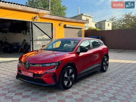 Красный Рено Megane E-Tech, объемом двигателя 0 л и пробегом 160 тыс. км за 19499 $, фото 1 на Automoto.ua