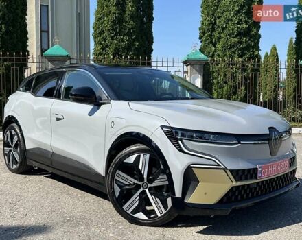 Серый Рено Megane E-Tech, объемом двигателя 0 л и пробегом 51 тыс. км за 23500 $, фото 10 на Automoto.ua