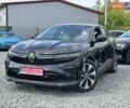 Серый Рено Megane E-Tech, объемом двигателя 0 л и пробегом 134 тыс. км за 18450 $, фото 1 на Automoto.ua