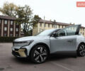 Серый Рено Megane E-Tech, объемом двигателя 0 л и пробегом 60 тыс. км за 22000 $, фото 2 на Automoto.ua