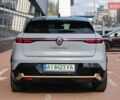 Серый Рено Megane E-Tech, объемом двигателя 0 л и пробегом 54 тыс. км за 22800 $, фото 9 на Automoto.ua