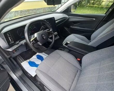 Серый Рено Megane E-Tech, объемом двигателя 0 л и пробегом 42 тыс. км за 18900 $, фото 26 на Automoto.ua