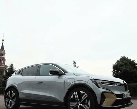Серый Рено Megane E-Tech, объемом двигателя 0 л и пробегом 60 тыс. км за 22000 $, фото 14 на Automoto.ua