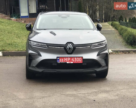 Сірий Рено Megane E-Tech, об'ємом двигуна 0 л та пробігом 40 тис. км за 19400 $, фото 2 на Automoto.ua