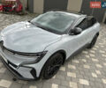 Серый Рено Megane E-Tech, объемом двигателя 0 л и пробегом 14 тыс. км за 20999 $, фото 20 на Automoto.ua