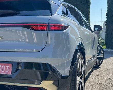 Серый Рено Megane E-Tech, объемом двигателя 0 л и пробегом 51 тыс. км за 23500 $, фото 6 на Automoto.ua