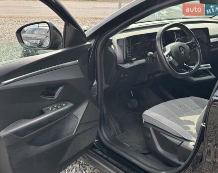 Серый Рено Megane E-Tech, объемом двигателя 0 л и пробегом 134 тыс. км за 18450 $, фото 33 на Automoto.ua