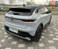 Серый Рено Megane E-Tech, объемом двигателя 0 л и пробегом 14 тыс. км за 20999 $, фото 14 на Automoto.ua