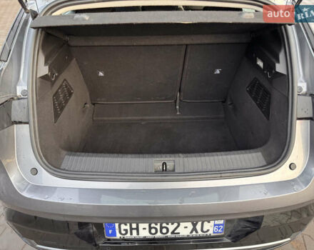 Серый Рено Megane E-Tech, объемом двигателя 0 л и пробегом 88 тыс. км за 19500 $, фото 17 на Automoto.ua