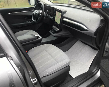 Сірий Рено Megane E-Tech, об'ємом двигуна 0 л та пробігом 40 тис. км за 19400 $, фото 23 на Automoto.ua