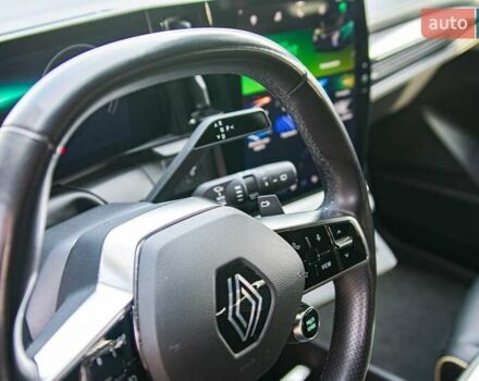Серый Рено Megane E-Tech, объемом двигателя 0 л и пробегом 54 тыс. км за 22800 $, фото 22 на Automoto.ua