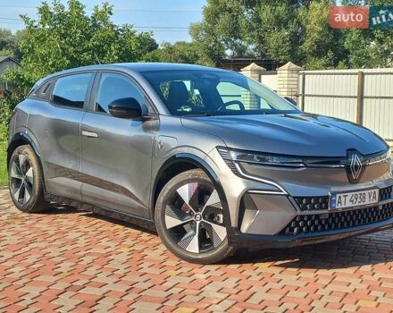 Серый Рено Megane E-Tech, объемом двигателя 0 л и пробегом 42 тыс. км за 18900 $, фото 9 на Automoto.ua