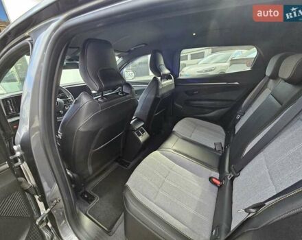 Серый Рено Megane E-Tech, объемом двигателя 0 л и пробегом 16 тыс. км за 25900 $, фото 10 на Automoto.ua
